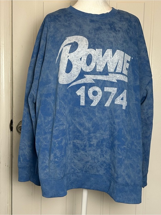 Terra & Sky Tops - Bowie Women’s Top Plus Size Long Sleeve Size 2X 1974 Design Vintage Rock 70s